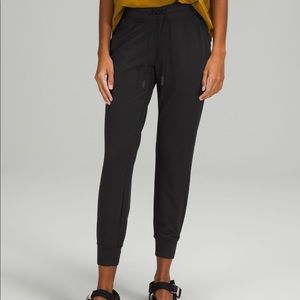Lululemon Ready to Rulu Jogger